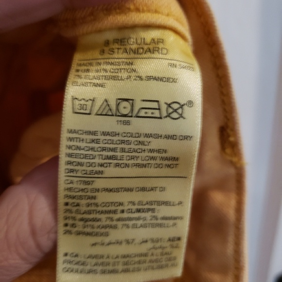 Old Navy Rockstar Midrise Skinny Jeans  - Picture 5 of 5